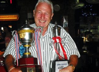 Gerry Cooney holds the John Preddy Memorial Trophy after a fine round of 44 points at Khao Kheow.