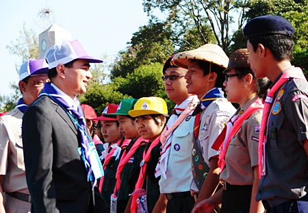 Prime Minister Abhisit Vejjajiva chats with some of the Scouts at the first World Catholic Scout Camp. 