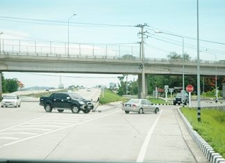 The exit to Highway No. 7 at kilometer market 121-122 often has drivers turning in the wrong direction.