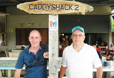 Last week’s winner Richard Hall, left, with runner-up Don Goins. 