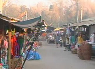 Trade along the border is being affected by the fighting between Thai and Cambodian troops.