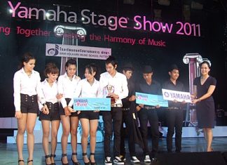 The J-Pop K-Pop winning team was the Life Stage Cover Team from Boss Dance Studio.