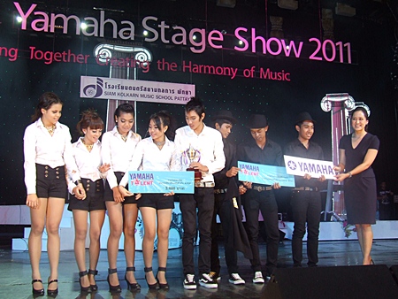 The J-Pop K-Pop winning team was the Life Stage Cover Team from Boss Dance Studio.