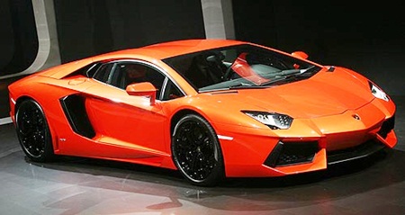 Lamborghini Aventador 