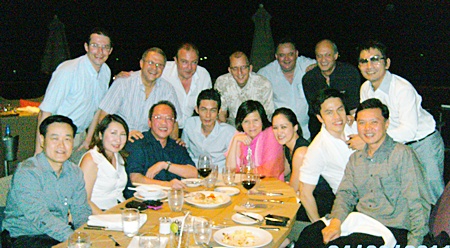 Happy faces during dinner (seated L to R) Somkhit Tonsaiphet (GM Zign Hotel), Rungthip Suksrikarn (VP Sunbeam Hotels), Chatchawal Supachayanont (GM Dusit Thani Pattaya), Sanpech Supabowornsthian (GM of Long Beach Garden Hotel & Spa), Bundarik Kusolvitya (MD The City Hotel Sriracha), Alisa Phanthusak (Asst. MD Woodlands Resort), Natthasith Wijitwikrom (Assistant MD Mountain Beach Hotel), and Nijjaporn Marprasert (GM Siam Bayview Hotel). (Standing L to R) Michael Ganster (GM Dusit D2 Baraquda Pattaya), Andre Brulhart (GM Centara Mirage Resort), Rene Pisters (GM Thai Garden Resort), Harald Feurstein (GM Hilton Pattaya), Michael Procher (GM of Nova Suites, Nova Platinum & Nova Gold), Philippe Delaloye (GM Pullman Pattaya Aisawan) and Prayuth Thamdhum (GM Montien Hotel Pattaya).