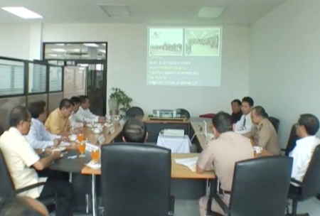 Officials meet to discuss the proposed new redevelopment budget for U-Tapao Airport.