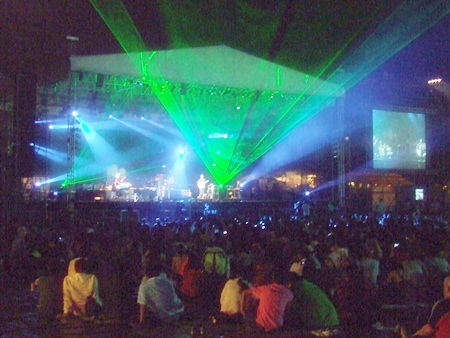 The spectacular Kitaro sound and light show illuminated the Silverlake amphitheater.