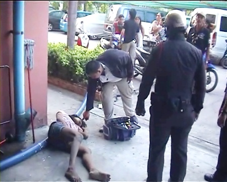 Authorities are called to deal with the fleeing drug dealer