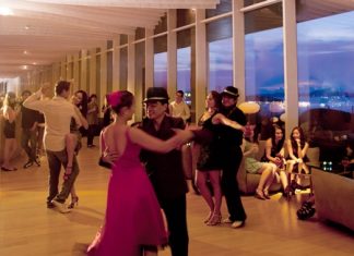 Salsa dancing at Drift, Hilton Pattaya.