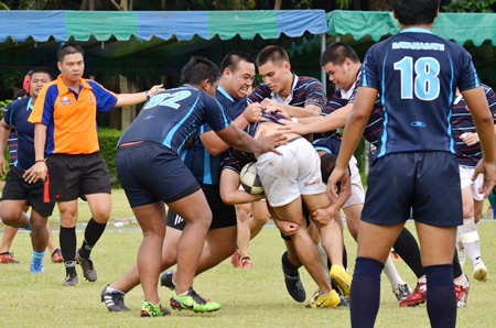 Bangkok University get to grips with the Thai Barabarians.