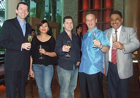 Michael Delargy, Panida Kaewpradit, John Anderson, Jonathon Glonek and Peter Malhotra (Pattaya Mail) toast to goodwill and better friendships.