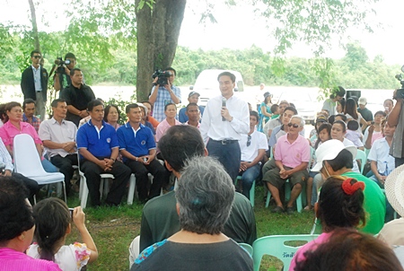 The Prime Minister meets with folks in Sattahip.