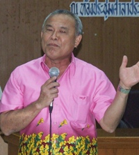 Somchai Sirorat is guest speaker at the seminar for the “Protection of women’s rights for those with foreign spouses.”