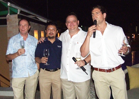 (L to R) Graham Cranswick Smith of Cranswick Winery, Anuchit Saeng-on of Italthai, Nova Hotels General Manager Michael Procher and Elliot Awin of Kintu Wines.