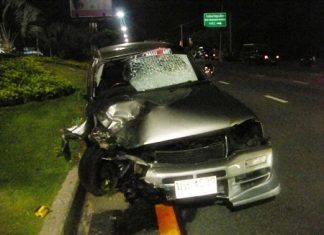Police are looking for the driver of this vehicle for questioning in the road death of a woman motorcyclist who was driving against traffic on Sukhumvit Road last week.