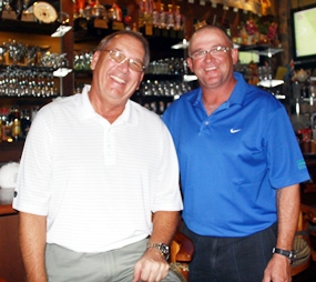 Don Bland (left) with the Golf Manager Brad Sproxton. 