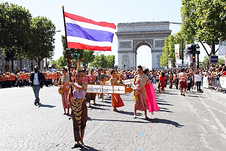 The band receives tremendous applause at the French Carnival.