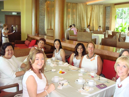 Almost everyone was beautifully dressed in white at the latest PILC monthly coffee get-together. 