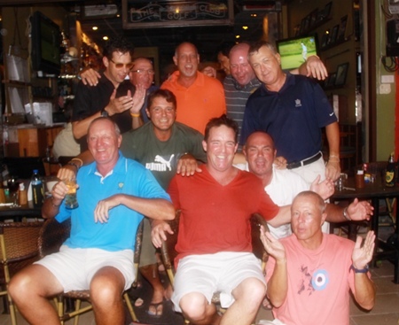 Bob, Mark, McHugh, Roachie, Jez & pals after Friday’s trip to Greenwood.