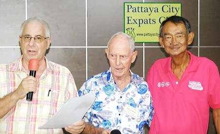 MC Richard Silverberg and former chairman Richard Smith welcome Niti Kongkrut from the Tourist Association of Thailand (TAT) in Pattaya, who informed PCEC members of the trip to the Chonburi buffalo races.