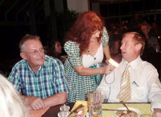 A true Austrian-Bavarian, Elfi Seitz interviews Preben Hensen for PMTV as Eberhard Podleska looks on.