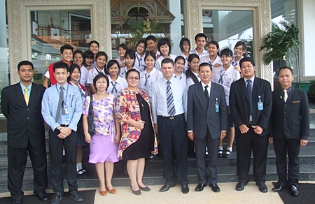 Students and faculty from the Piboonbumpen Demonstration School of Burapha University, led by Ajarn Piangruethai Weerasak (3rd left) and Ajarn Suttasinee Srijak (4th left) visited the Royal Cliff Hotels Group on a hospitality & service industry educational tour recently.  They were welcomed by Joachim Grill (4th right), GM of the resort and his management team.