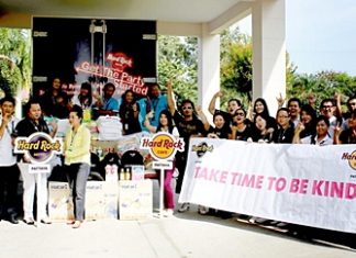 On learning that children from the Rangsit Babies Home are temporary living at the HRH Princess Maha Chakri Vocational Training Centre to escape the flooding, the management of the Hard Rock Hotel visited the children to donate essential needs for the babies such as milk powder, bottled water, diapers, toys and infant clothes.