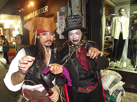 Jack Sparrow - that’s Captain Jack Sparrow! - meets Dracula.