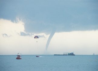 Jet skis and boat operators headed for shore when this monster waterspout showed up in Pattaya Bay on Wednesday afternoon, Oct. 26. Waterspouts are usually weaker than their land-based cousins, the tornado, but can be dangerous nonetheless.