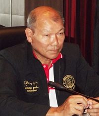 Banlue mounts 3rd campaign to clean up Pattaya’s ugly utility cables Councilman Banlue Kullavanijaya has made untangling the spaghetti-like network of wires in his district his personal crusade.