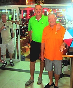 This week’s winners, your correspondent Bob Newell (left) and Joe Mooneyham. 