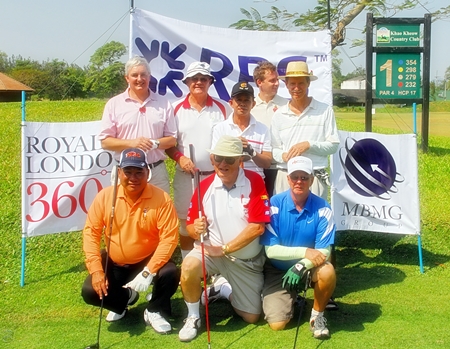 The VIP group on the tee.