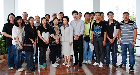 As part of the Tourism Authority of Thailand’s (TAT) rehabilitation program after the recent flood crisis and in promoting the country as one of the best places in Asia for travel and leisure, Panga Vathanakul, managing director and Vathanai Vathanakul, vice president of the Royal Cliff Hotels Group recently welcomed participants from different newspapers and travel magazines from Guangzhou and Hainan, China. The visitors were given a first-hand look to assure them that the situation in the country is rapidly returning to normal.