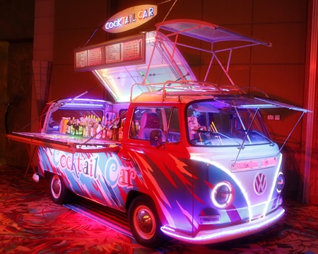One of the popular and funky VW Cocktail Vans prior to the 600 guests descending upon it.