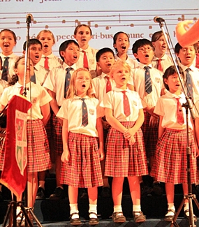 Regent’s Primary Choir performing beautiful carols.