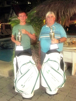 2011 Gross and Net Champions: Shane Ruddle (left) and Rodney Hayes.