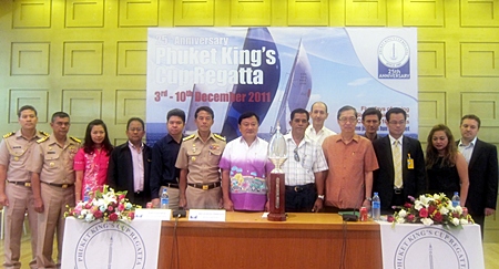 The King’s Cup Regatta launch and press conference took place at Phuket’s Provincial Hall on Thursday, November 17.  Among those pictured in the photo are Santi Kanchanbandhu, member of the Organising Committee (5th left); Vice Admiral Taratorn Kajitsuwan, Commander Third Naval Area Command (6th left); Tri Augkaradacha, Governor of Phuket (7th left) and Sompong Dabhet, Deputy Mayor of Karon (8th left).