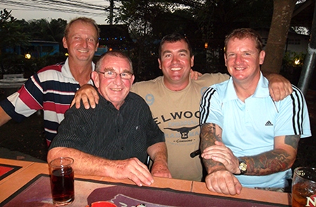 Thursday runner-up Rosco (left) & winner Jason (2nd right) are congratulated by Noddy (2nd left) & Alex (right). 