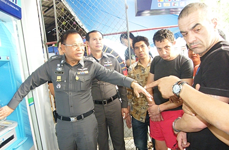 Plaiyski Ventseslav and Ralev Borislav have been arrested and charged with stealing and copying electronic card numbers and counterfeiting.