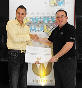 Jason Payne, Vice President of Tulip Group (left) with Mark Bowling, Senior Sales Manager for Colliers.