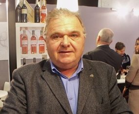 Jacques Bacou: travelling wine-maker.