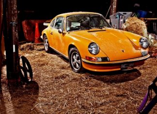 Original 1971 Porsche 911 S.