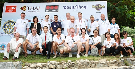 Congratulations are in order for President Gudmund Eiksund (front centre) and his team of hard working volunteers including Rotarians, family, friends and staff that helped make the charity event a huge success.