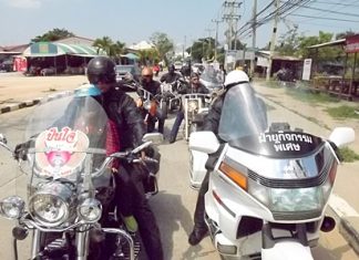 “Bikers Without Borders” cruise through Pattaya.