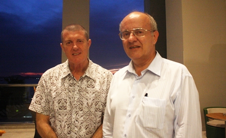 (L to R) Russell William Woolley, pub manager of Dicey Reilly’s Pub & Eatery; and Stephen Frost, director of Bangkok International Associates.