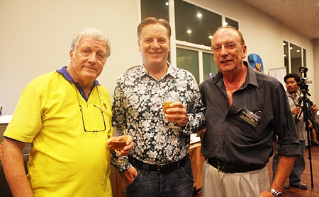 (L to R) James Howard, advisor of Milan Crosse Creative Ltd.; Simon Matthews, vice chairman of British Chamber of Commerce Thailand; and Anthony Collier, managing director of Anthony Collier Associates (Thailand) Co., Ltd.