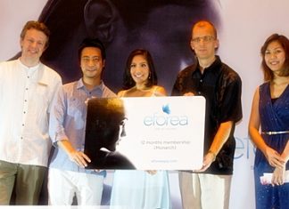 (L to R) Michel Scheffers, director of operations, Hilton Pattaya; Ning Saraichatt and Boat Jamorn Jirapaet, Bangkok celebrity-couple; Harald Feurstein, general manager, Hilton Pattaya, and Sakulrat Jintaseranee, Eforea spa manager.