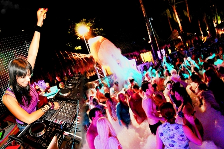 DJ Greffazia, left, performed at Hard Rock Hotel Pattaya on April 7.  v