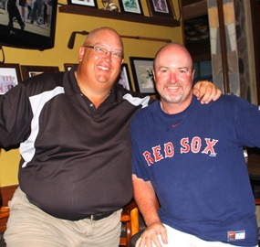 Steve Snelgrove congratulates April Medal winner Jay Burns. 