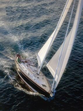 The Tartan 4000 under sail.